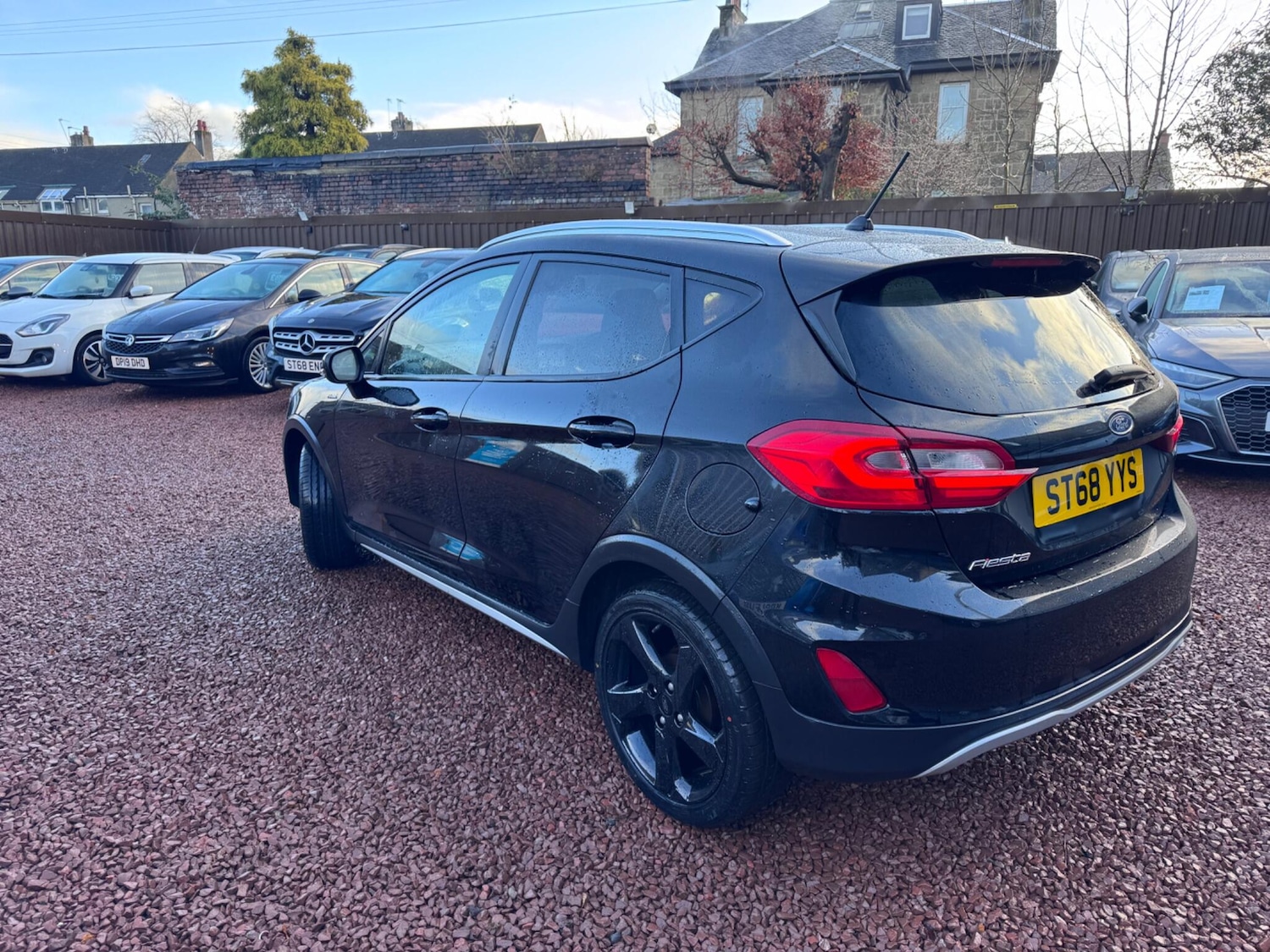 Used Ford Fiesta 2018 for sale - 76666806: Photo 4