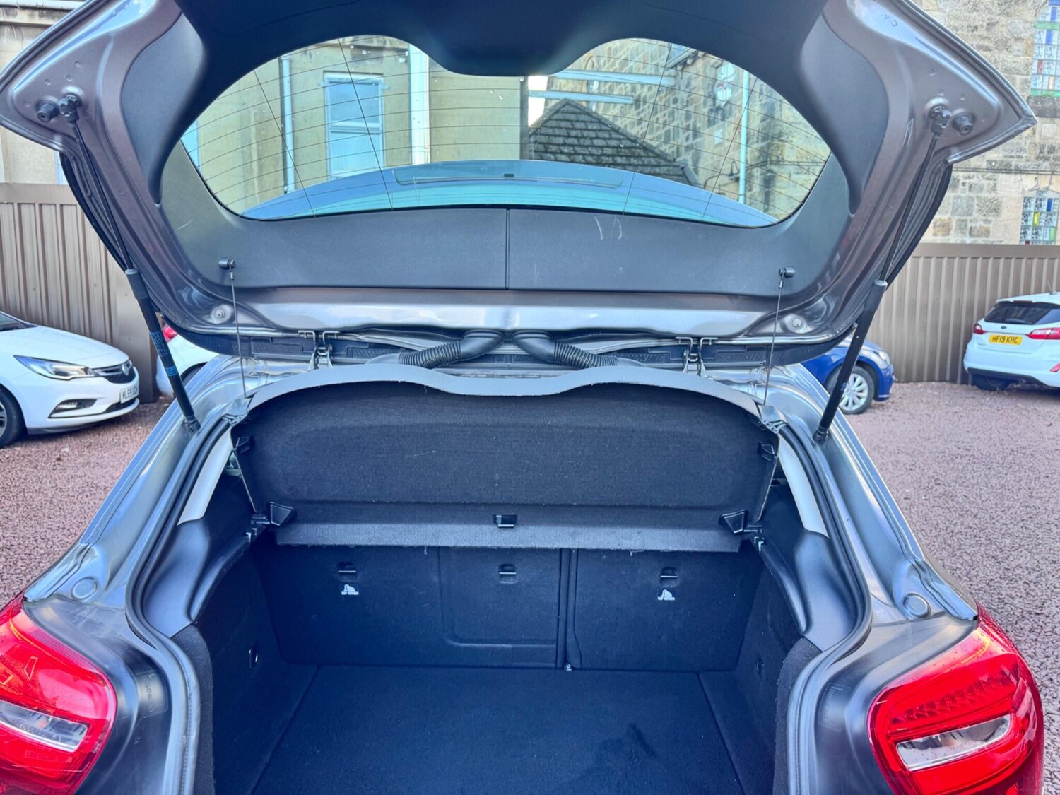 Used Mercedes-Benz A-Class 2017 for sale - 78019275: Photo 32