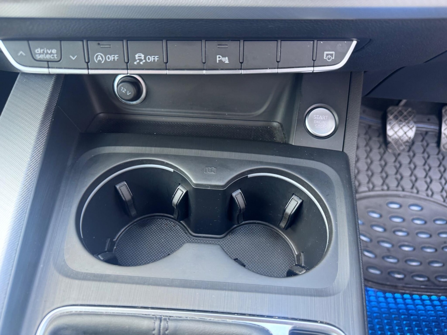 Used Audi A4 2017 for sale - 77254820: Photo 24