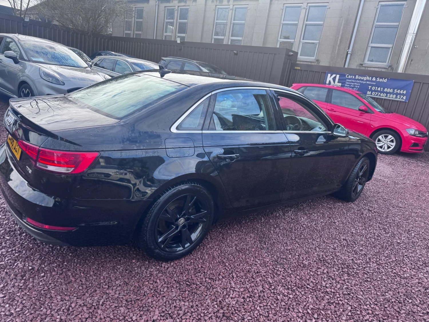Used Audi A4 2017 for sale - 77254820: Photo 9