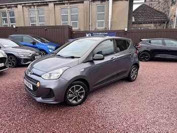 Used Hyundai i10 2018 for sale - 77497401: Photo