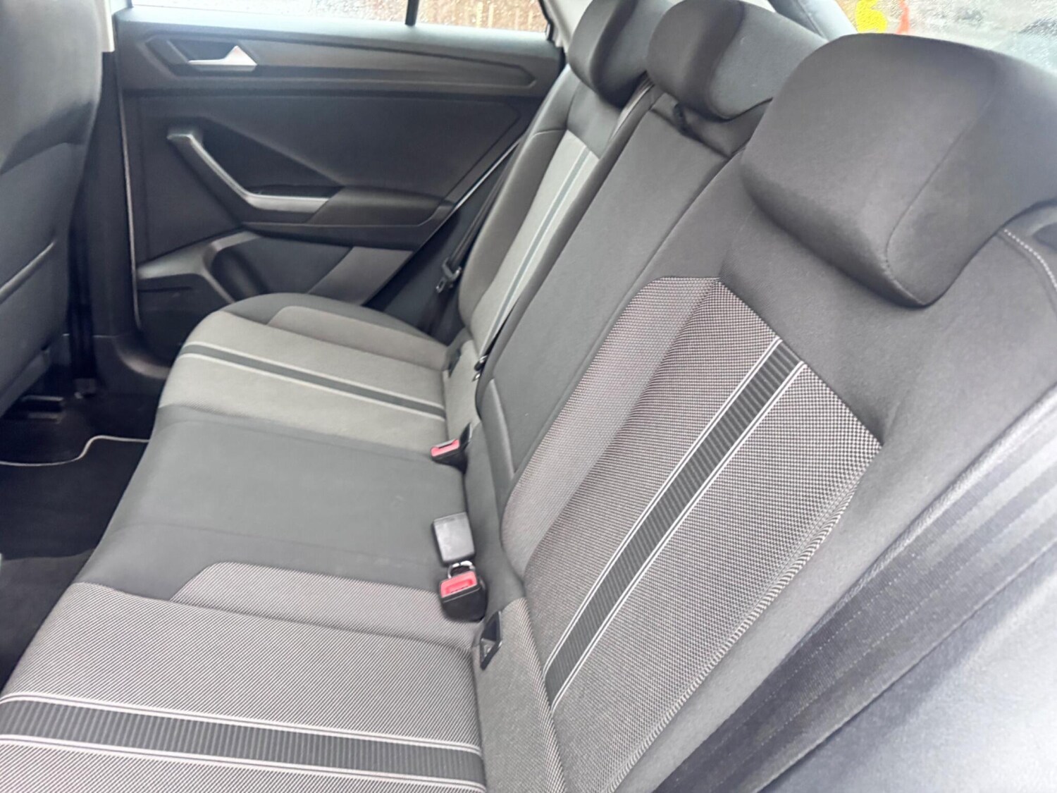 Used Volkswagen T-Roc for sale - 77909667: Photo 17