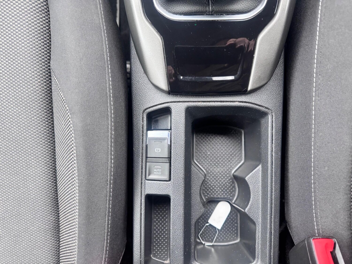 Used Volkswagen T-Roc for sale - 77909667: Photo 23