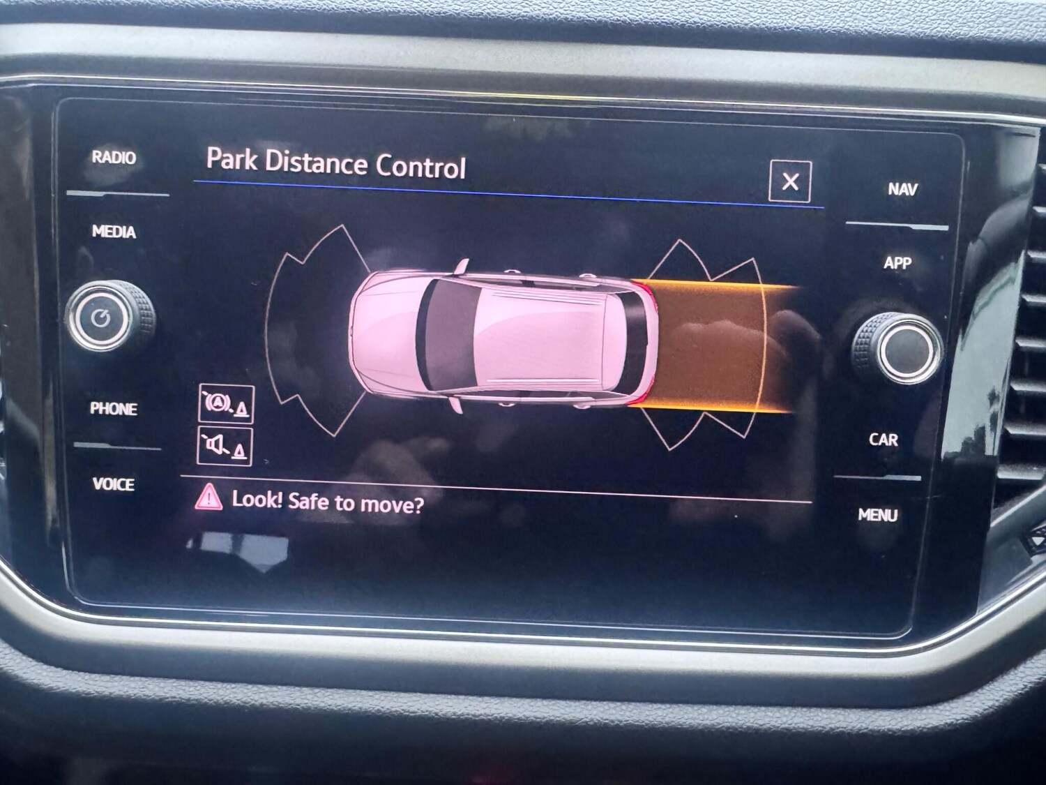 Used Volkswagen T-Roc for sale - 77909667: Photo 44