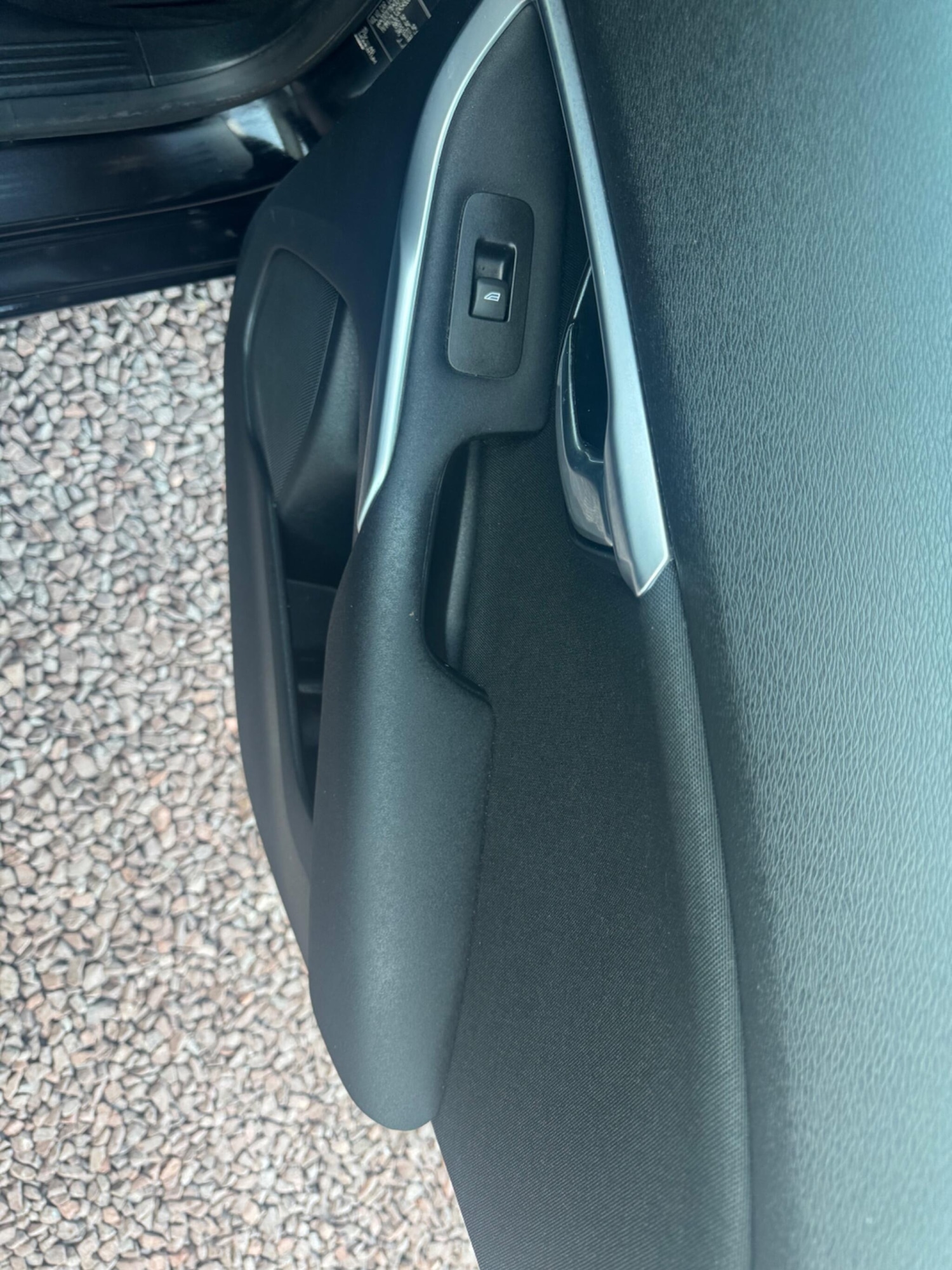 Used Volvo V40 2017 for sale - 76085253: Photo 15