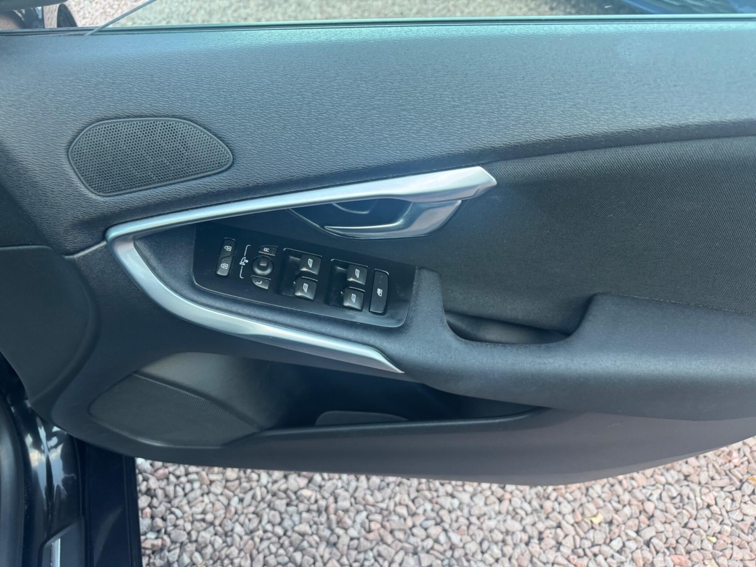 Used Volvo V40 2017 for sale - 76085253: Photo 16