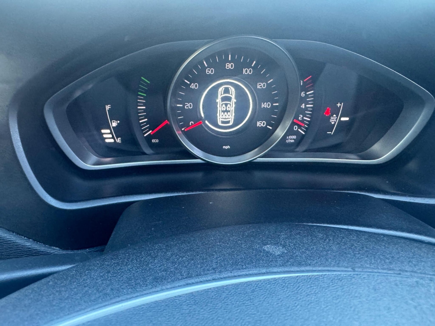 Used Volvo V40 2017 for sale - 76085253: Photo 31