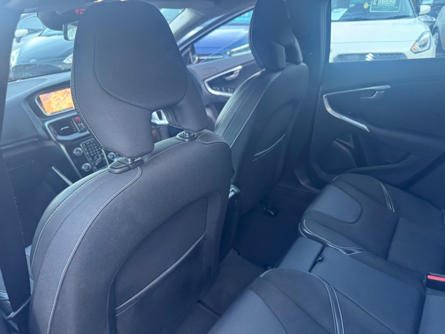 Used Volvo V40 2017 for sale - 76085253: Photo 34