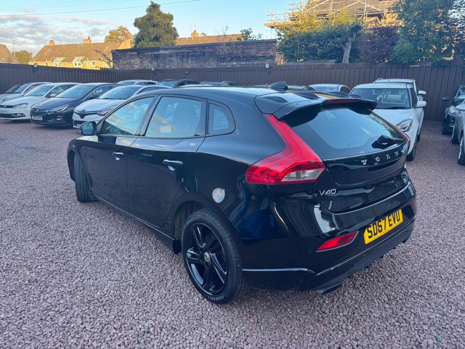 Used Volvo V40 2017 for sale - 76085253: Photo 4