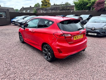 Used Ford Fiesta 2017 for sale - 78675573: Photo