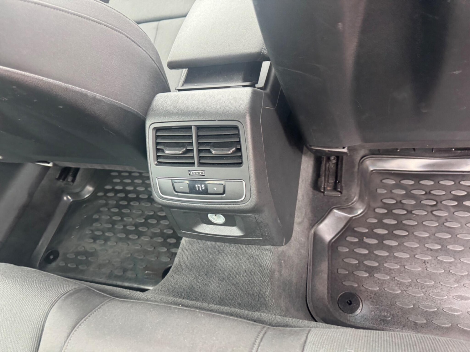 Used Audi A4 2016 for sale - 76158746: Photo 28