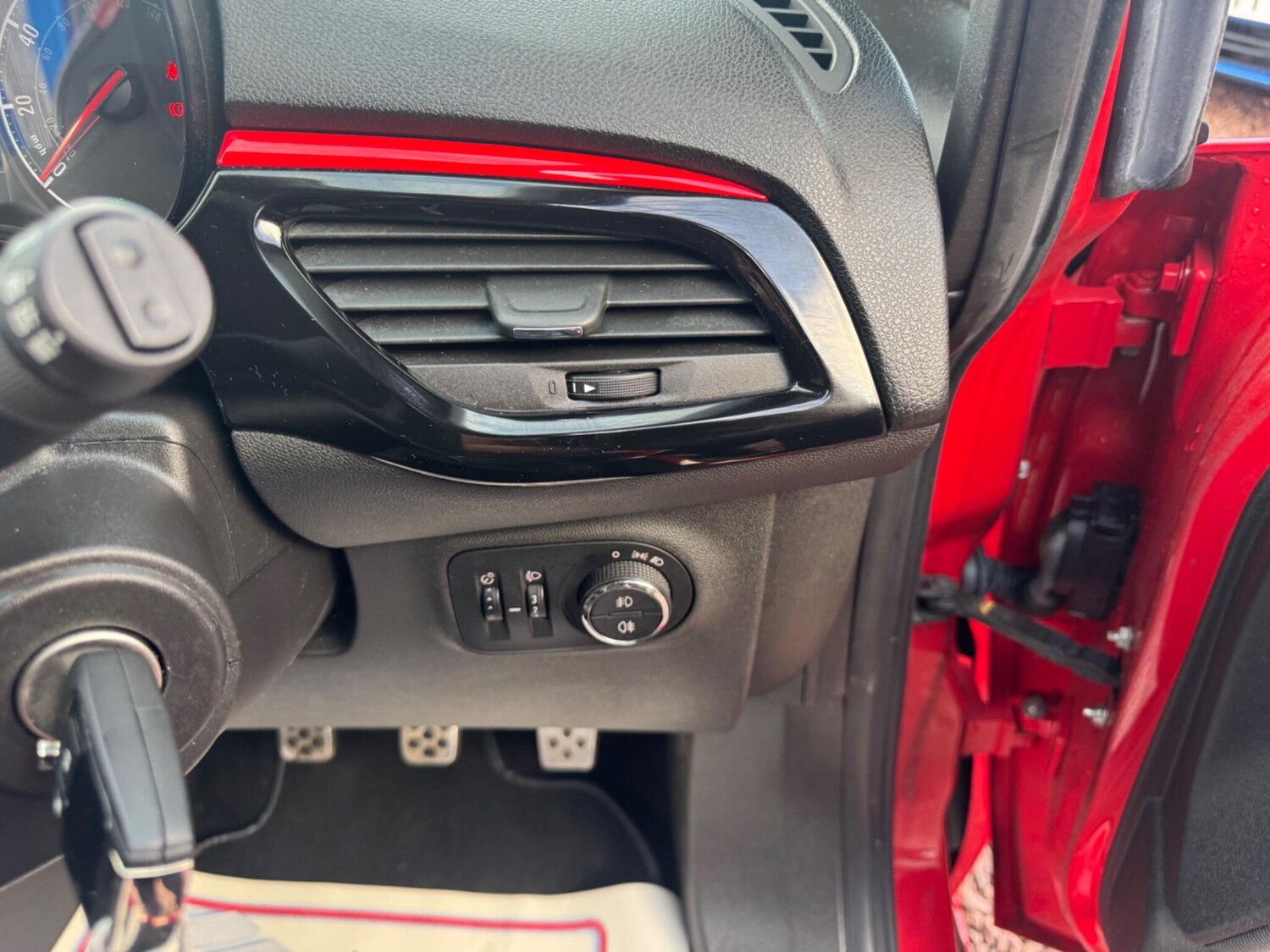 Used Vauxhall Corsa 2015 for sale - 76432596: Photo 32