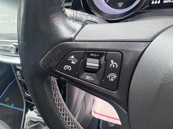 Used Vauxhall Astra 2016 for sale - 76238825: Photo 42