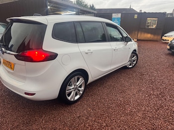 Used Vauxhall Zafira Tourer 2018 for sale - 76214503: Photo