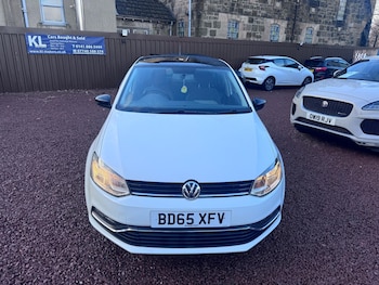 Used Volkswagen Polo 2015 for sale - 77066912: Photo