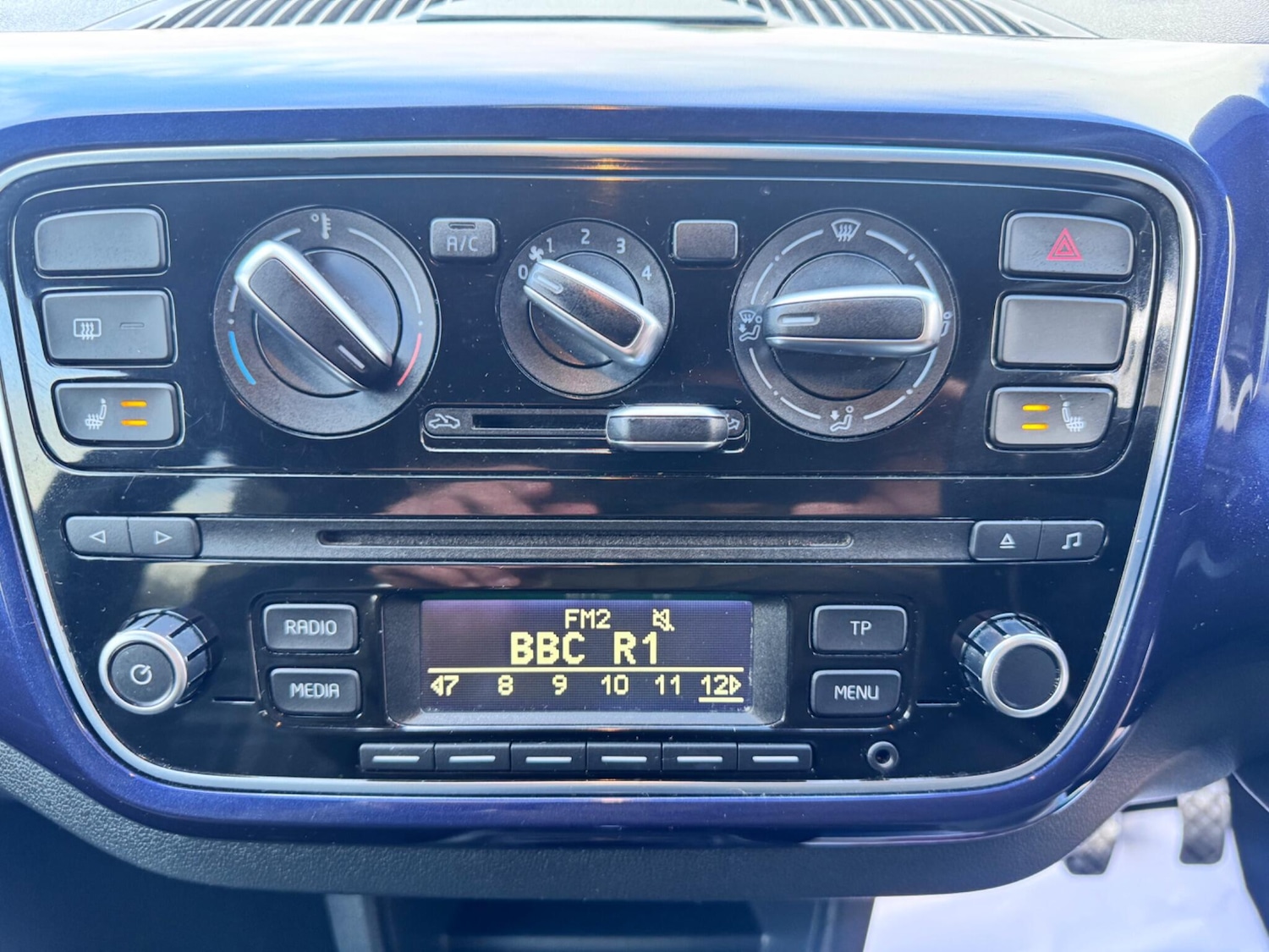 Used Volkswagen up! for sale - 77646748: Photo 36