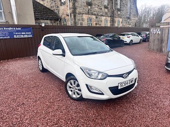 Used Hyundai i20 2014 for sale - 77754012: Photo