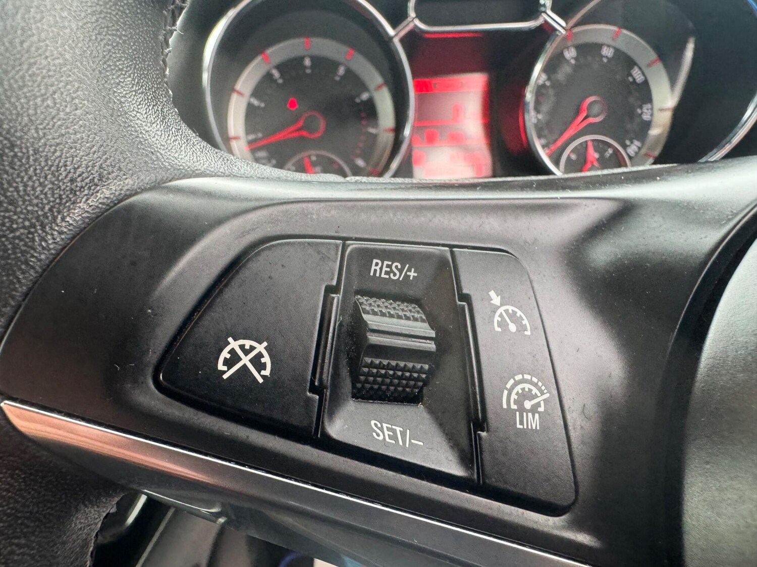 Used Vauxhall ADAM 2017 for sale - 76866296: Photo 16