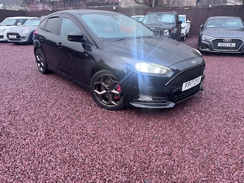 Used Ford Focus 2017 for sale - 76976395: Photo