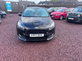 Used Ford Focus 2017 for sale - 76976395: Photo