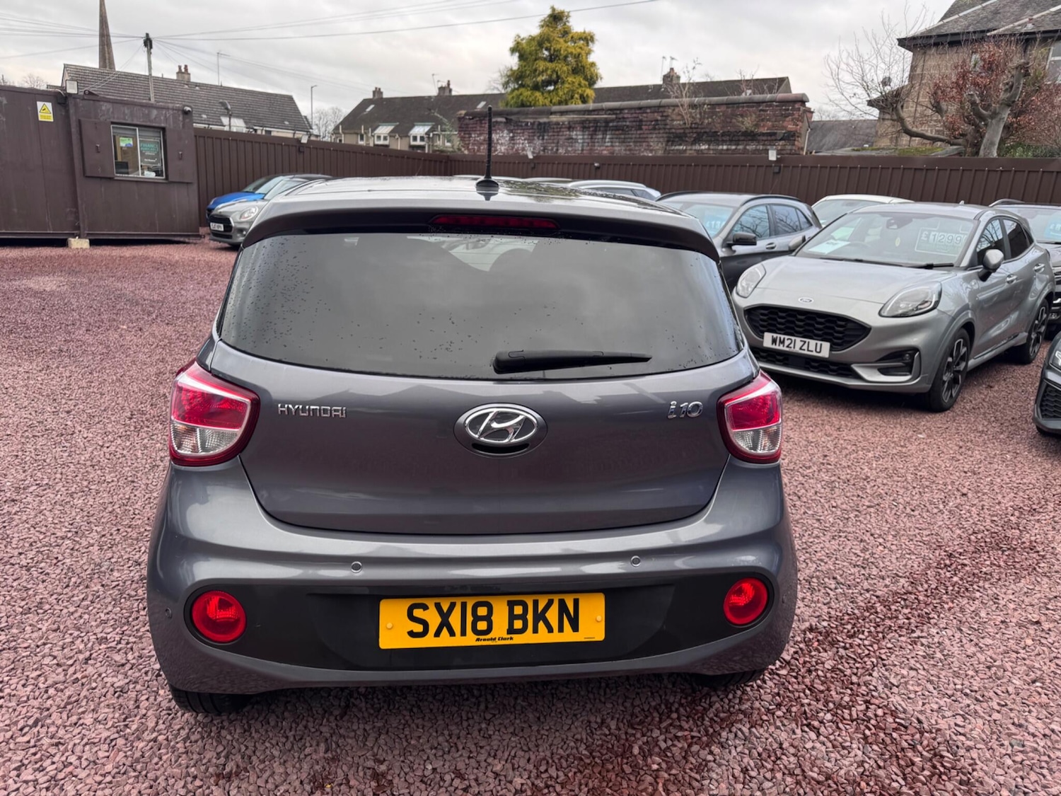 Used Hyundai i10 2018 for sale - 77387560: Photo 4