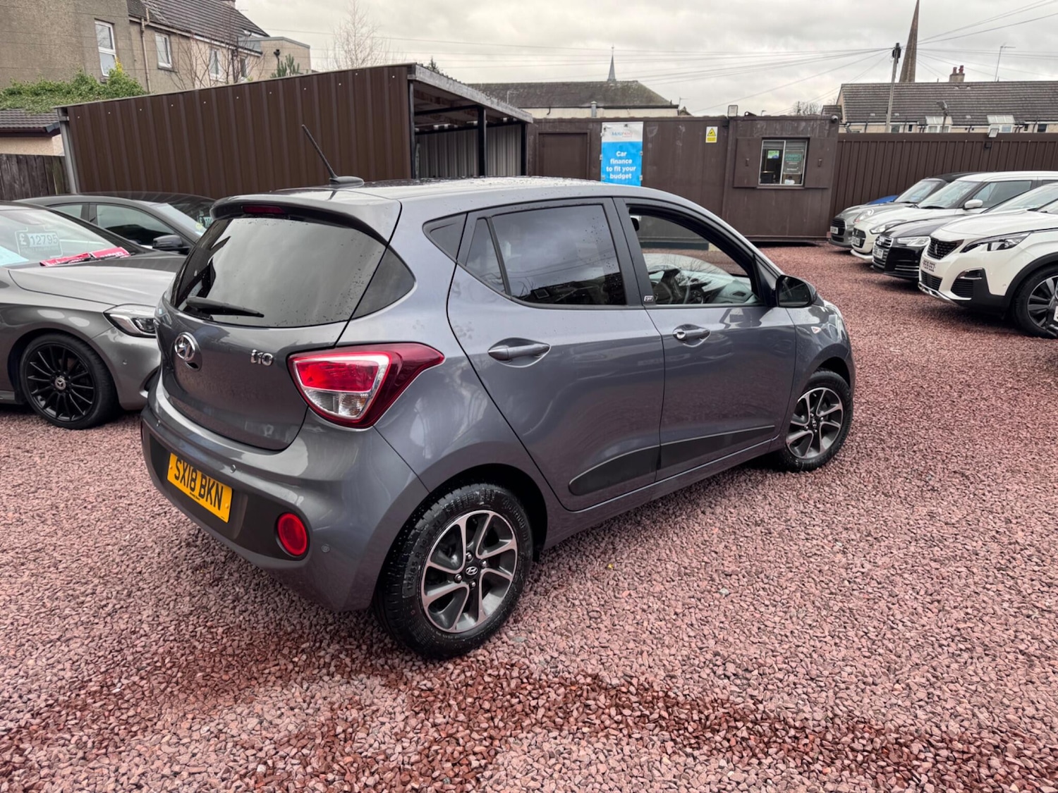 Used Hyundai i10 2018 for sale - 77387560: Photo 7