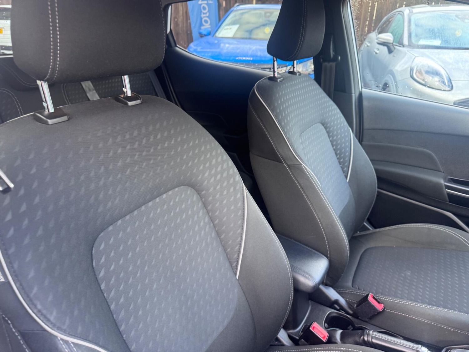 Used Ford Fiesta 2018 for sale - 76735196: Photo 12