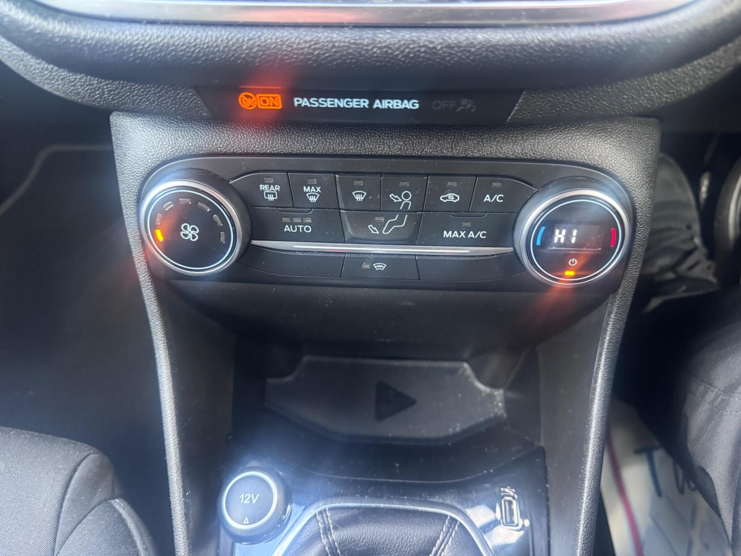 Used Ford Fiesta 2018 for sale - 76735196: Photo 25