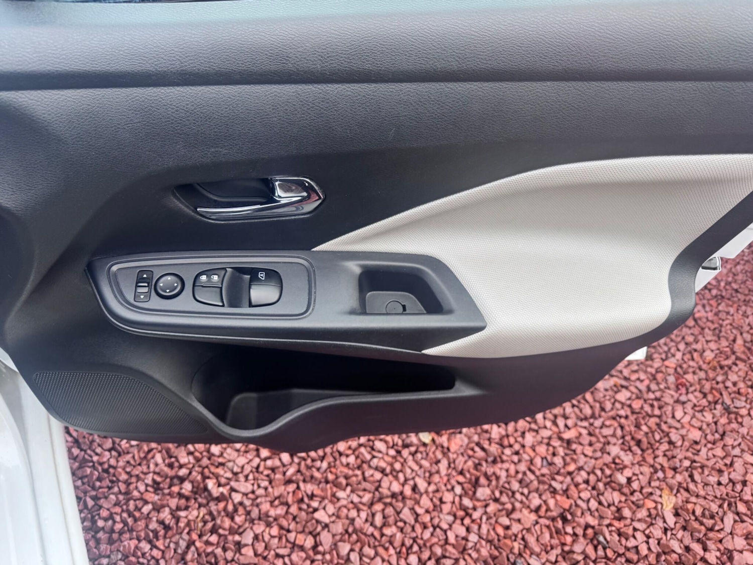 Used Nissan Micra 2018 for sale - 76997597: Photo 31