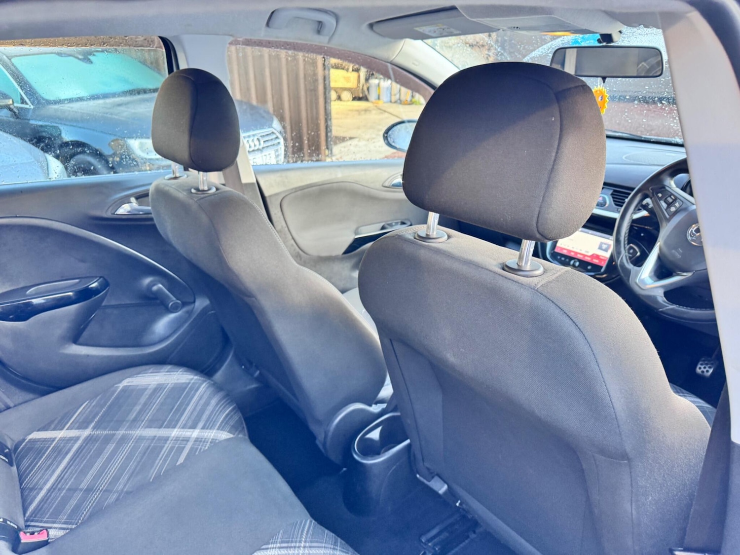 Used Vauxhall Corsa 2015 for sale - 77670550: Photo 18