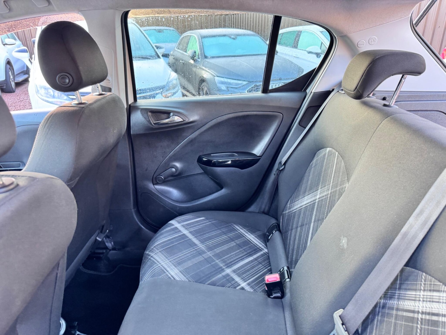 Used Vauxhall Corsa 2015 for sale - 77670550: Photo 19