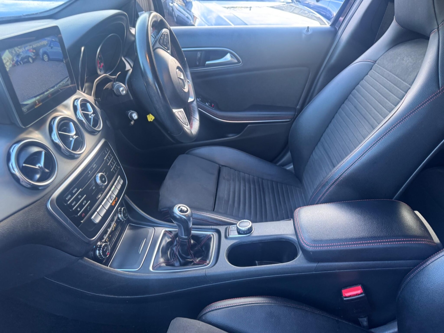 Used Mercedes-Benz GLA 2018 for sale - 76997281: Photo 37