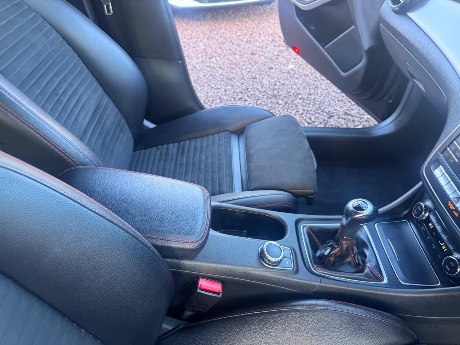 Used Mercedes-Benz GLA 2018 for sale - 76997281: Photo 39