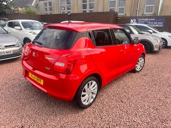 Used Suzuki Swift 2021 for sale - 78965775: Photo