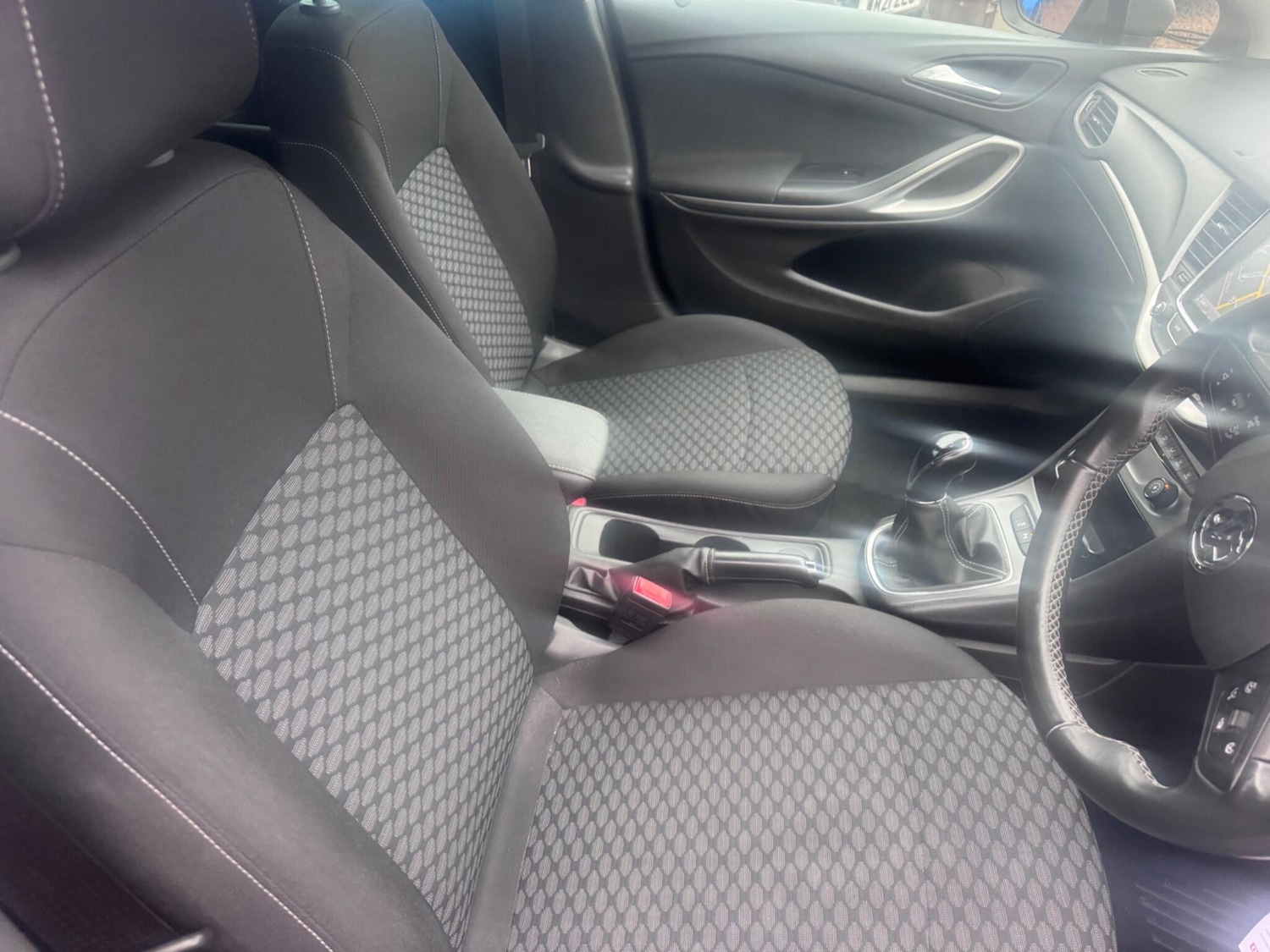 Used Vauxhall Astra 2017 for sale - 76659362: Photo 15