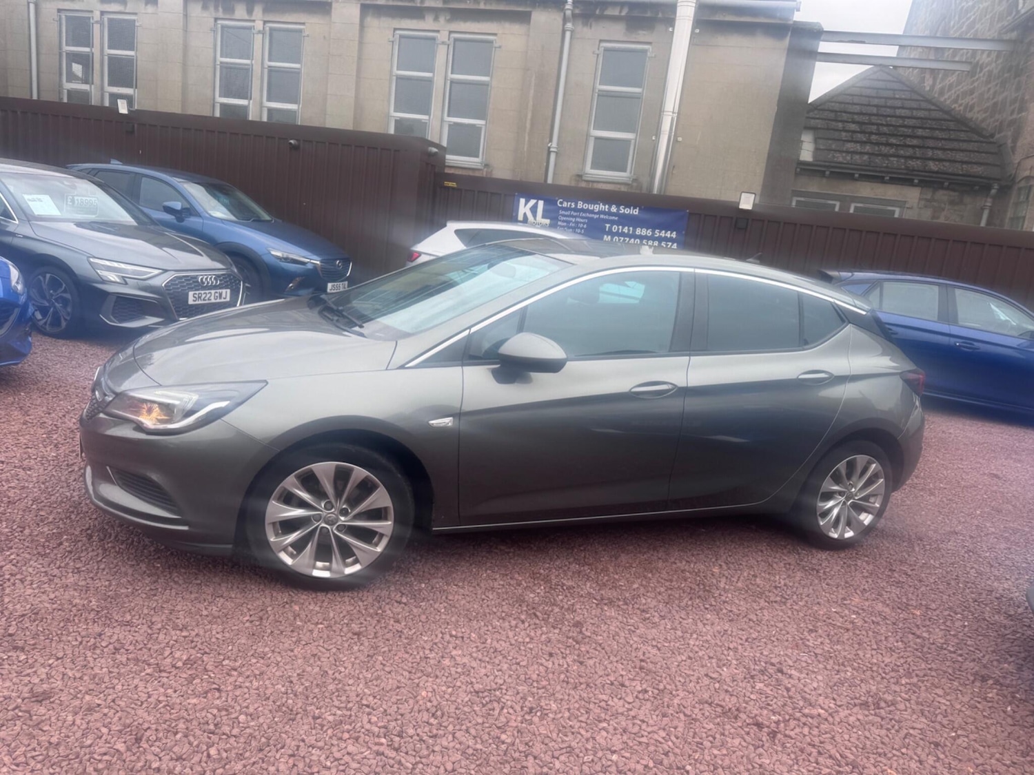 Used Vauxhall Astra 2017 for sale - 76659362: Photo 4