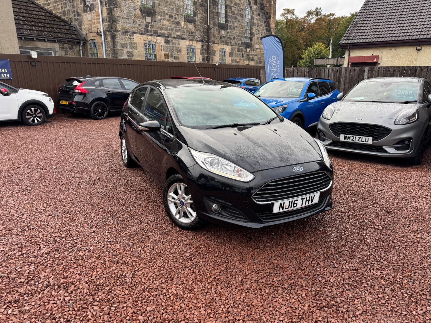 Used Ford Fiesta 2016 for sale - 76109085: Photo 1