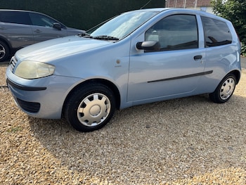 Used Fiat Punto 2005 for sale - 75546318: Photo