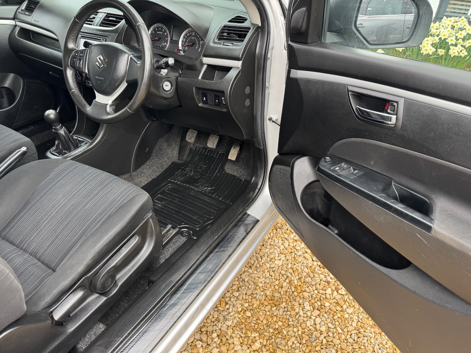 Used Suzuki Swift 2015 for sale - 77804913: Photo 16