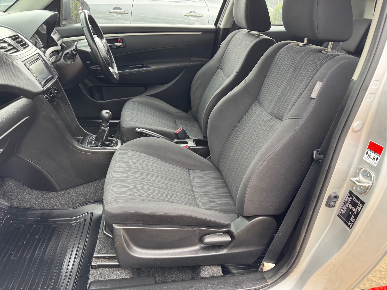 Used Suzuki Swift 2015 for sale - 77804913: Photo 21