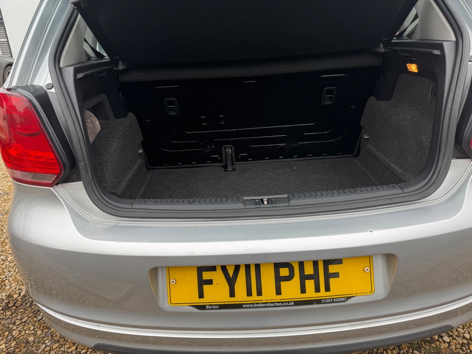 Used Volkswagen Polo 2011 for sale - 77327187: Photo 11