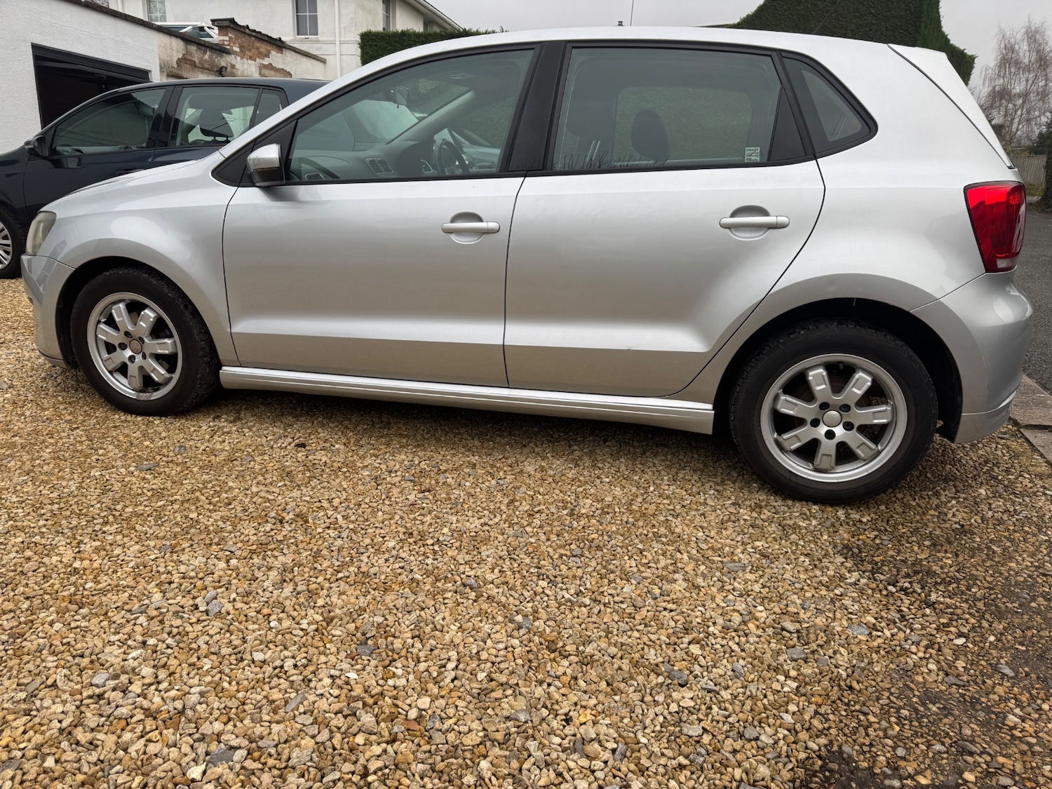 Used Volkswagen Polo 2011 for sale - 77327187: Photo 4