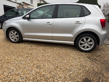 Used Volkswagen Polo 2011 for sale - 77327187: Photo