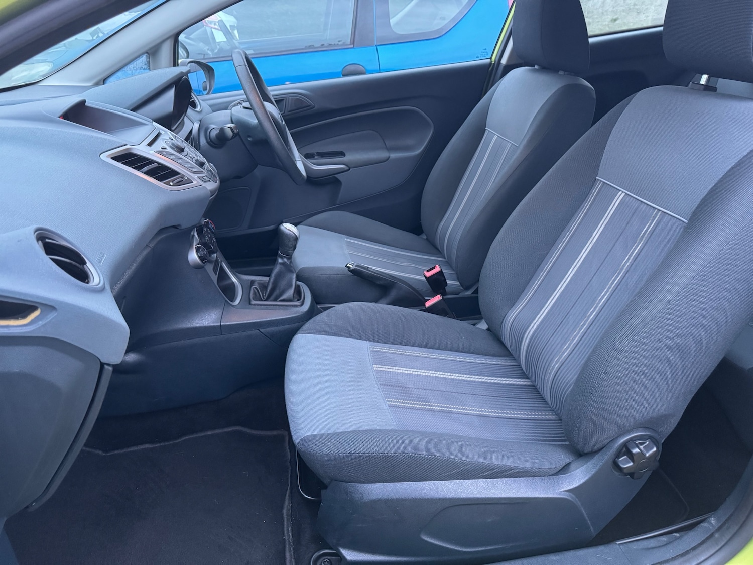 Used Ford Fiesta 2010 for sale - 76580961: Photo 14