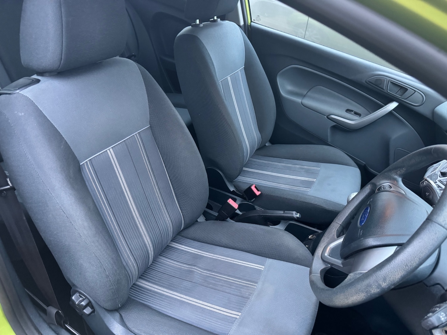 Used Ford Fiesta 2010 for sale - 76580961: Photo 8