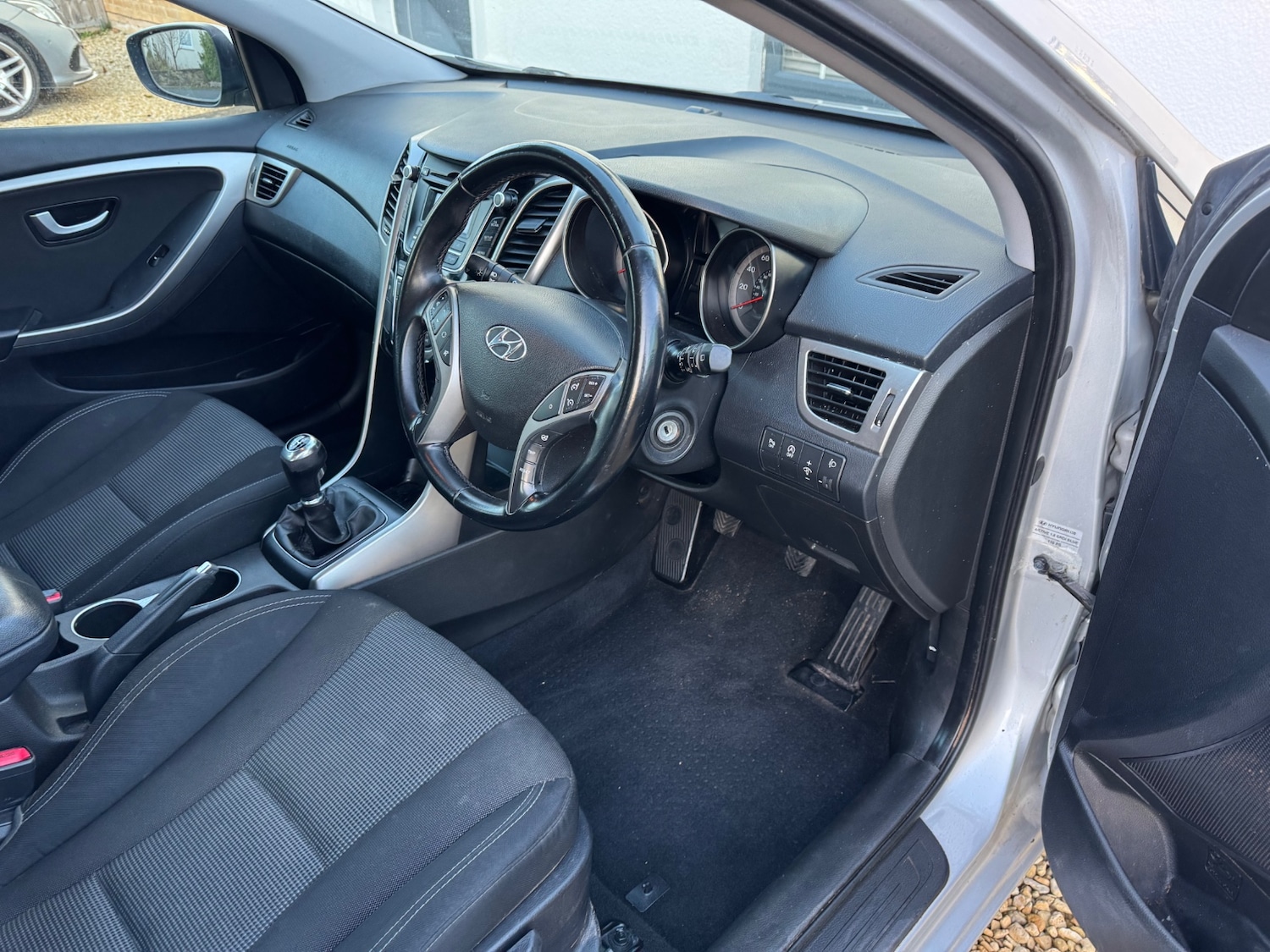 Used Hyundai i30 2012 for sale - 76699643: Photo 8