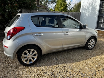 Used Hyundai i20 2012 for sale - 79548828: Photo