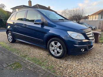 Mercedes-Benz B Class feature image