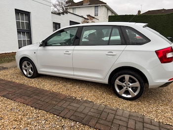 Used Skoda Rapid Spaceback 2014 for sale - 76911413: Photo