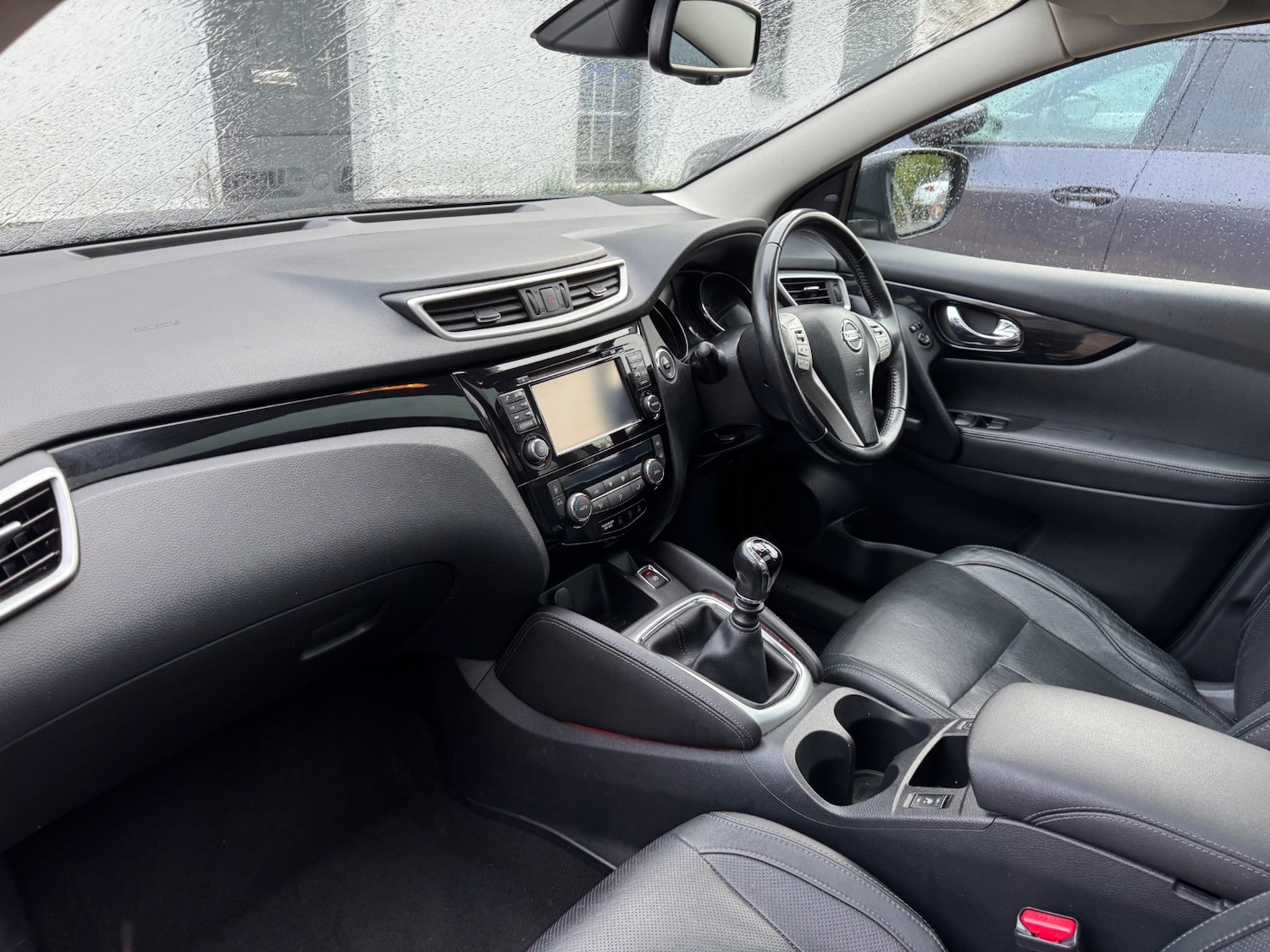 Used Nissan Qashqai 2015 for sale - 77545660: Photo 15